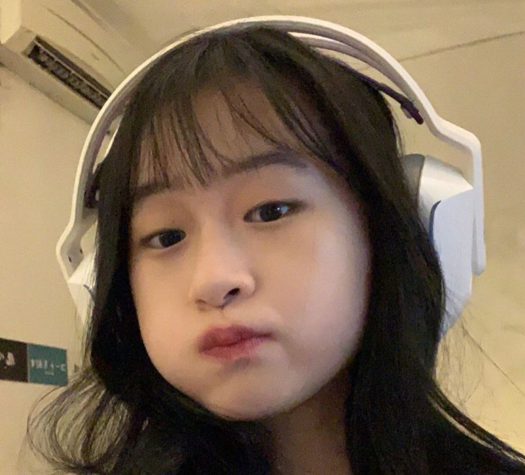 Maria Clarin, Beauty Influencer Sekaligus Gamer dari Batam