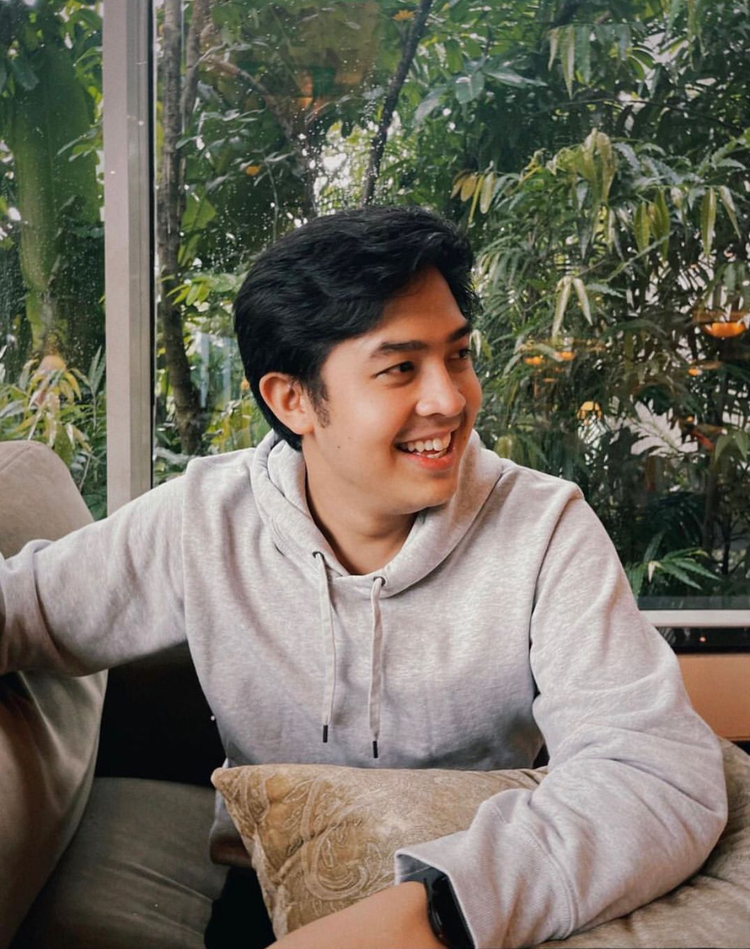 8 Fakta Menarik Jerome Polin, Youtuber Kondang Asal Surabaya