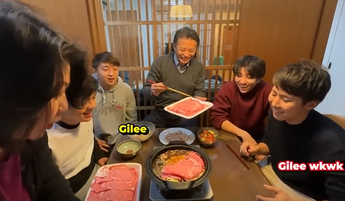 Gambar Makan Malam Waseda Boys bersama dengan Orang Tua Yusuke (Sumber: Youtube Nihongo Mantappu)