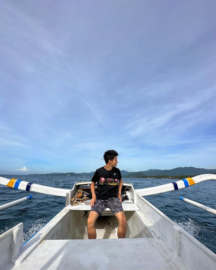 Gambar Perdana Naik Susi Air, Maskapai Impian Leonardo Edwin (Sumber: Instagram @leo_edw)