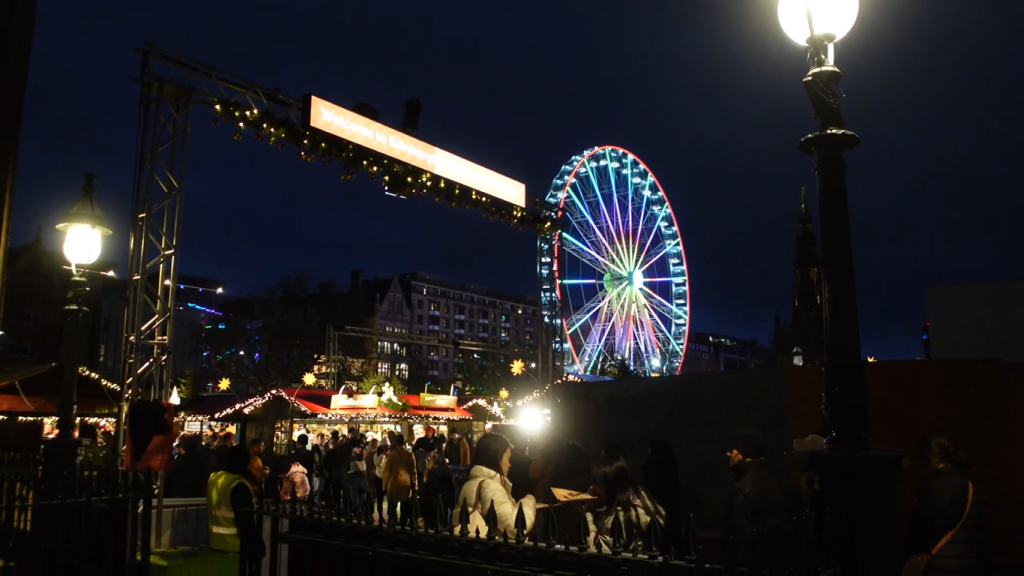 Gambar Christmas Market yang Dikunjungi Matthew di Edinburgh, Skotlandia, UK (Sumber: Youtube Talent)