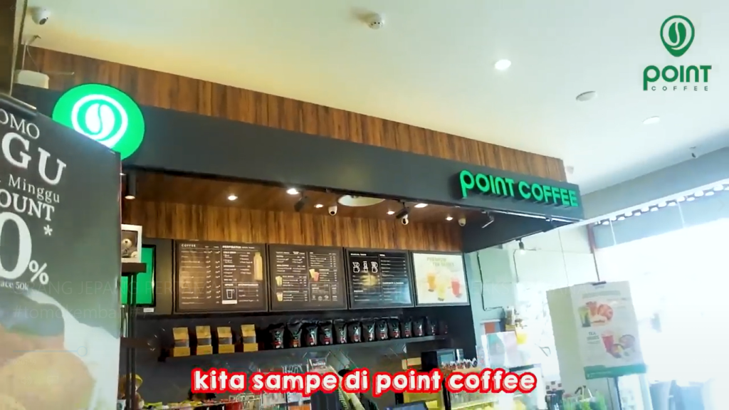 Gambar Gerai Point Coffee yang Dikunjungi oleh Tomo, Reiwa, dan Kashiwa di Bali (Sumber: Youtube Talent)