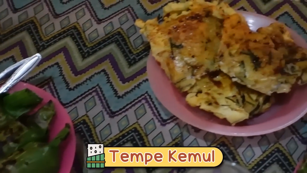 Gambar Hidangan yang Dicicipi Leonardo Edwin di Angkringan di Desa Tempel, Wonosobo (Sumber: Youtube Talent)