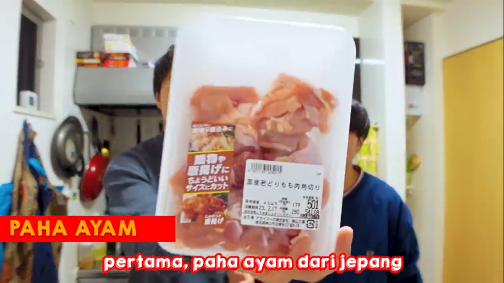 Gambar Bahan-Bahan untuk Membuat Chicken Karaage ala Chef Otsuka (Sumber: Youtube Tomohiro Yamashita)