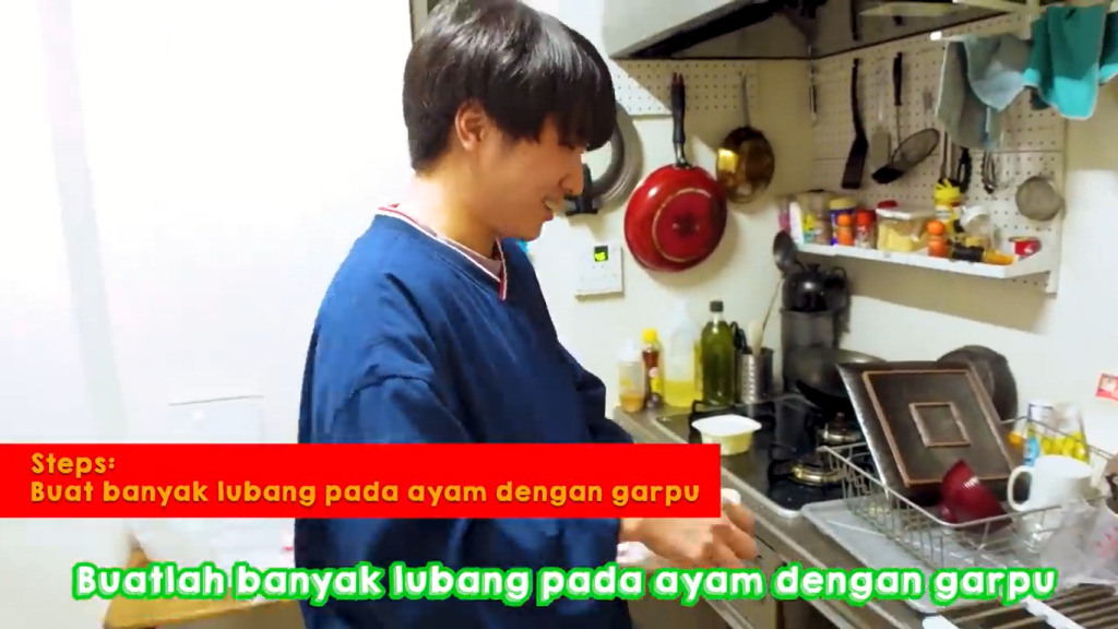 Gambar Langkah-Langkah Membuat Chicken Karaage ala Chef Otsuka (Sumber: Youtube Tomohiro Yamashita)
