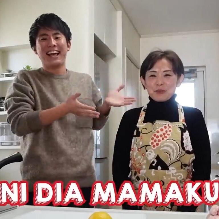 Gambar Quality Time ala Tomohiro Yamashita dan Mama (Sumber: Youtube Tomohiro Yamashita Channel)